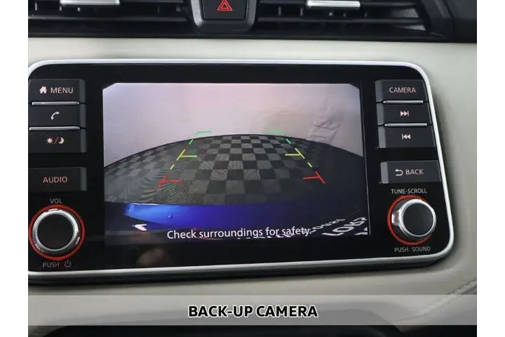 $11799 : Nissan Versa 2021 SV 4dr Sed image 4