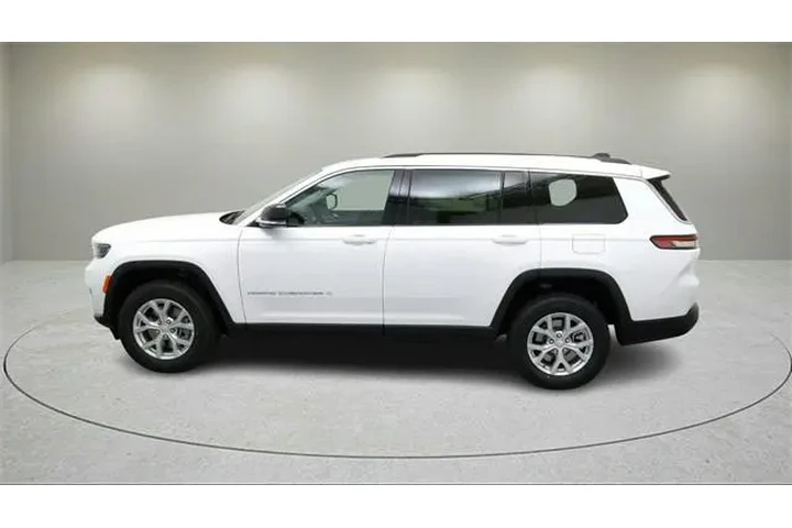 $29899 : Jeep Grand Cherokee L 2023 4 image 4