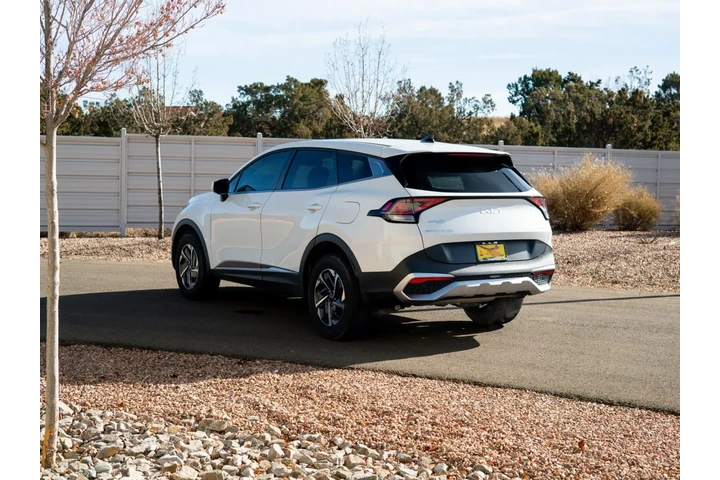 $26332 : 2023 Sportage Hybrid LX image 8