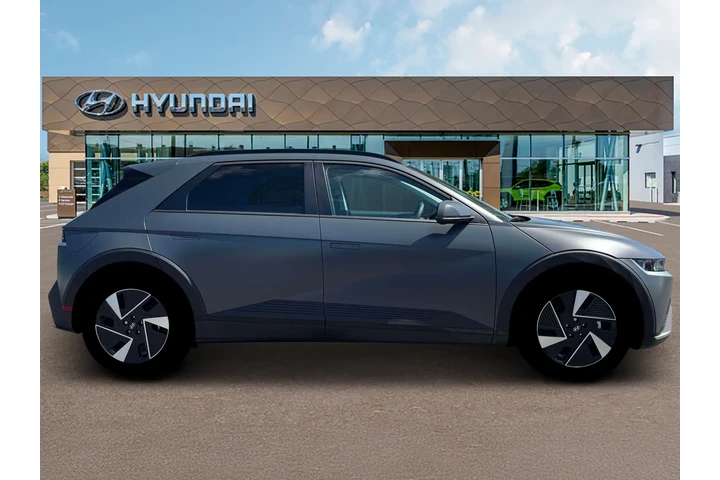 $37990 : Hyundai IONIQ 5 2025 SEL 4dr image 9