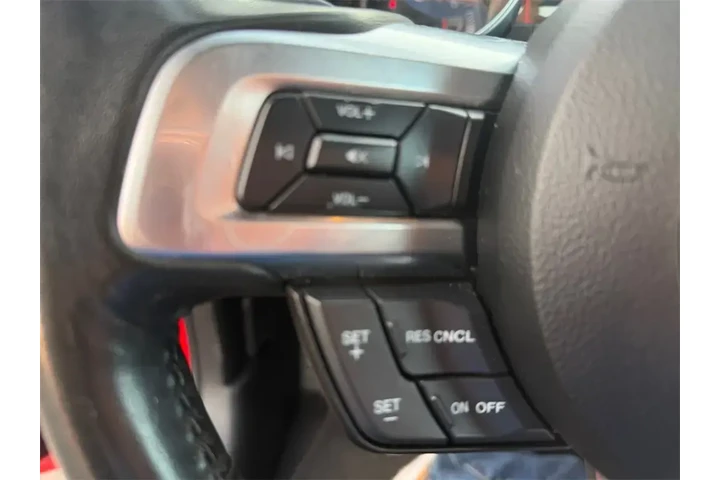 $26000 : Ford Mustang 2023 EcoBoost P image 6