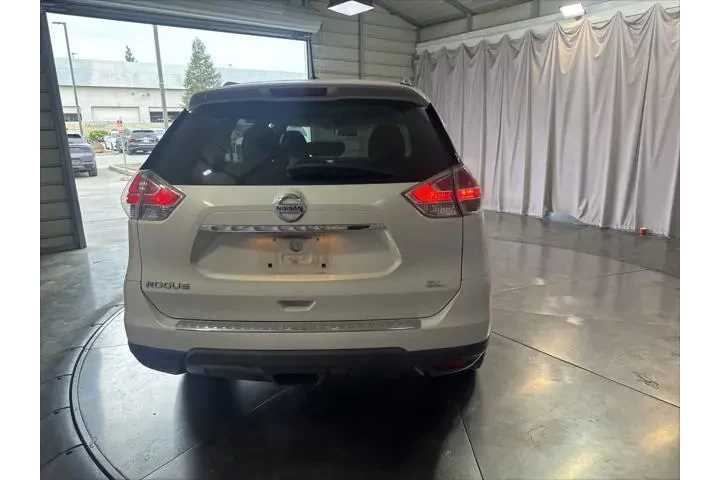 $13477 : Nissan Rogue 2016 SL 4dr Cro image 5