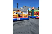 TOROS MECANICOS Y WATER SLIDES en Los Angeles