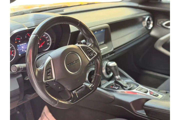 $18990 : 2019 CHEVROLET CAMARO image 9