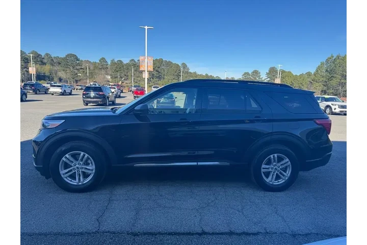 $29991 : Ford Explorer 2024 XLT 4dr S image 5