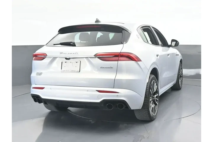 $33995 : Maserati Grecale 2023 AWD GT image 5