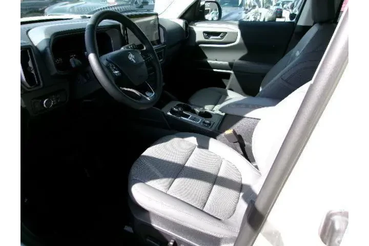 $36827 : Ford Bronco Sport 2025 AWD B image 10