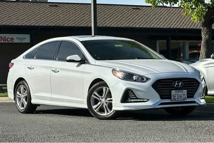 $14000 : Hyundai SONATA 2018 SEL+ 4dr image 2