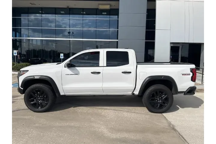 $37573 : Chevrolet Colorado 2024 4x4 image 8