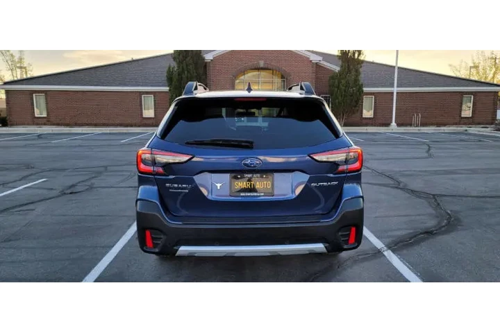 $22700 : 2022 Outback Limited image 8