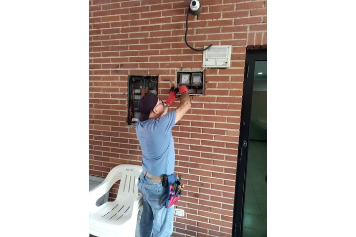 Mantenimiento eléctrico image 7