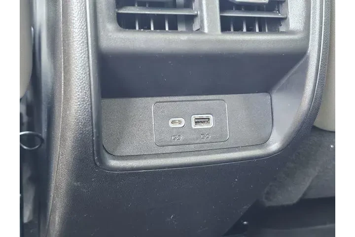 $22300 : Cadillac XT4 2023 Premium Lu image 6