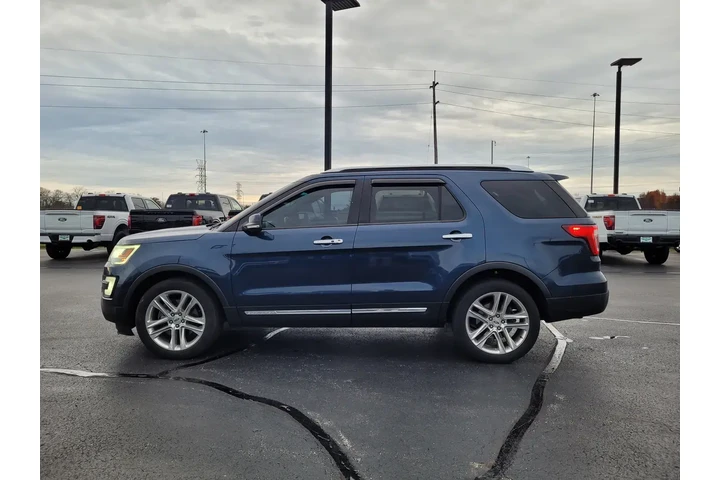 $14697 : Ford Explorer 2017 AWD Limit image 7