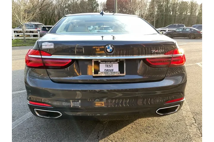 $18985 : BMW 7 Series 2016 740i 4dr S image 6