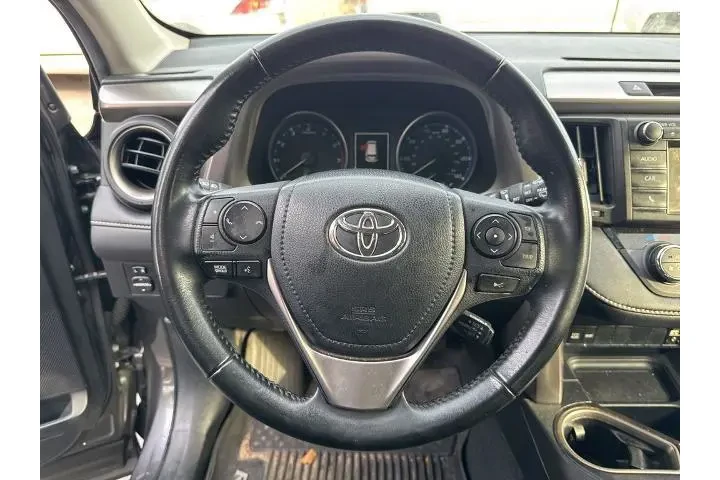 $21858 : Toyota RAV4 2018 XLE 4dr SUV image 8