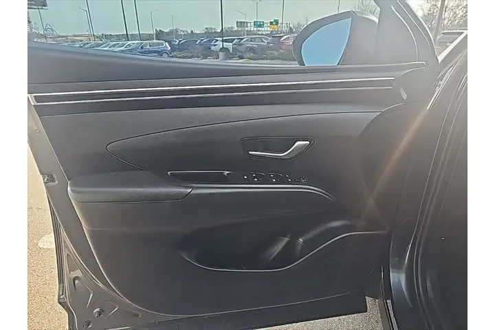 $22776 : Hyundai TUCSON 2024 AWD SEL image 10