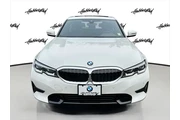 $22995 : BMW 3 Series 2021 AWD 330i x thumbnail