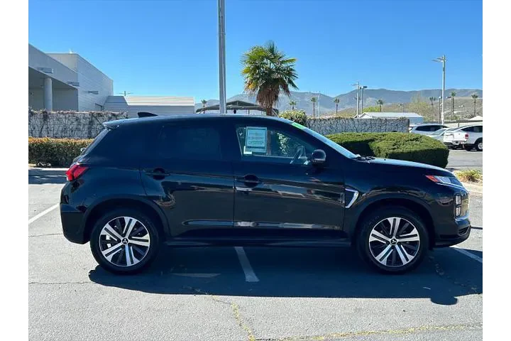 $17995 : Mitsubishi Outlander Sport 2 image 6