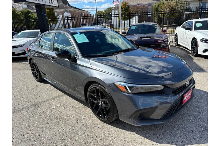 2024 Civic Sport image 3