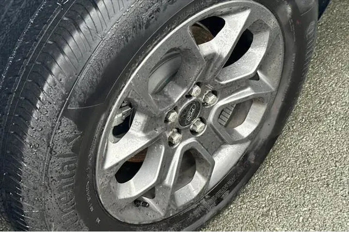 $28990 : Ford Maverick 2024 AWD XLT 4 image 7