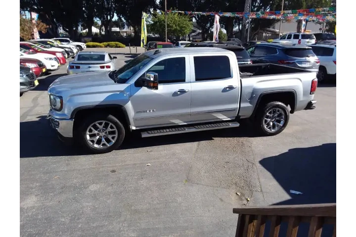 $23999 : 2017 GMC Sierra 1500 SLT image 2
