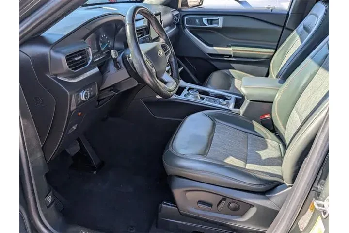 $29997 : Ford Explorer 2021 AWD Timbe image 7