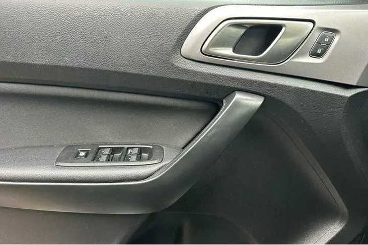 $28574 : Ford Ranger 2021 4x4 XLT 4dr image 10