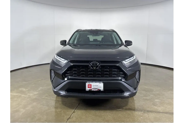 $30989 : Gold Certified2022 RAV4 XLE image 9