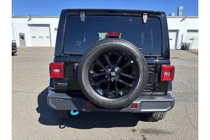 $32890 : Jeep Wrangler Unlimited 2022 image 4