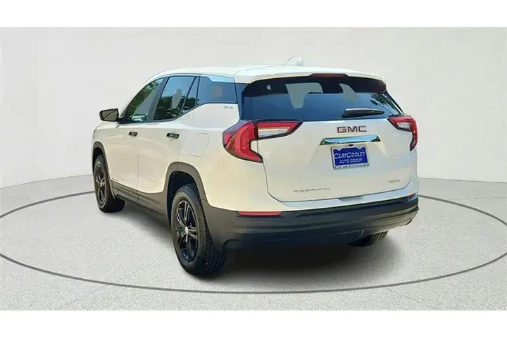 $22772 : GMC Terrain 2024 AWD SLE 4dr image 5