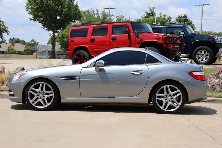 $17998 : 2015 SLK 250 SLK-Class image 10