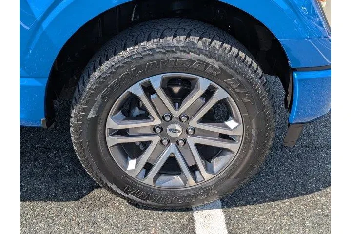 $23295 : Ford F-150 2021 4x4 XL 4dr S image 9