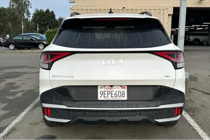 $28990 : Kia Sportage Plug-In Hybrid image 4