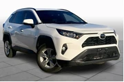 $23985 : Toyota RAV4 2021 XLE 4dr SUV thumbnail