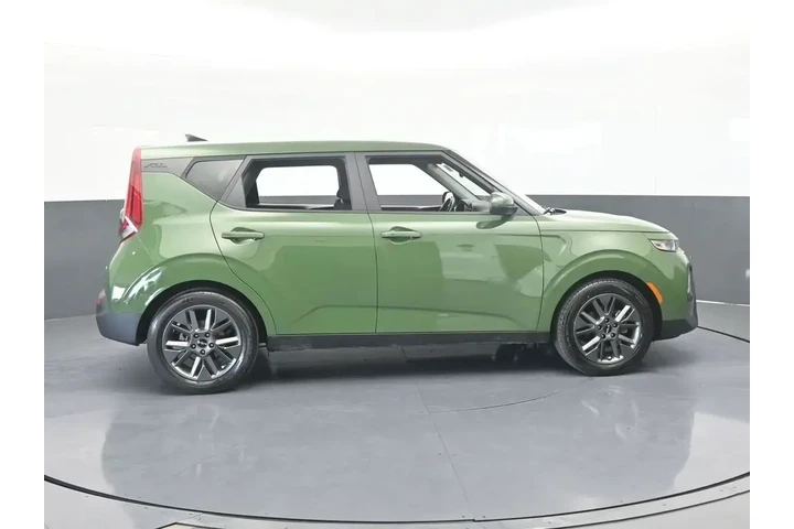 $17399 : Kia Soul 2022 EX 4dr Crossov image 7