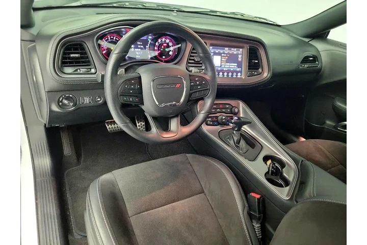 $38998 : Dodge Challenger 2023 R/T 2d image 9