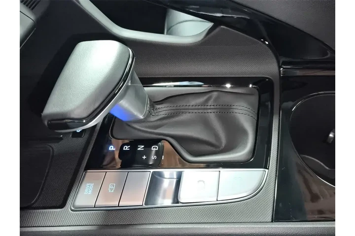 $28500 : Hyundai ELANTRA 2025 Limited image 9