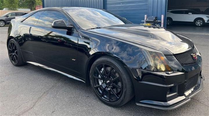 $41888 : 2011 CTS-V V SERIES, Unleash image 2