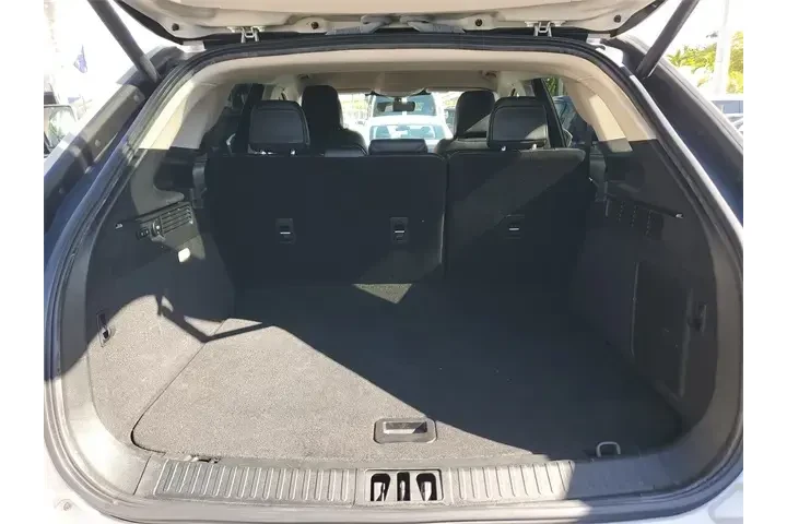 Lincoln Nautilus 2023 Standa image 8