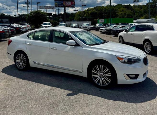 $8900 : 2016 Cadenza image 10