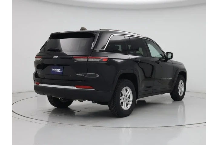 $28998 : Jeep Grand Cherokee 2023 4x4 image 8