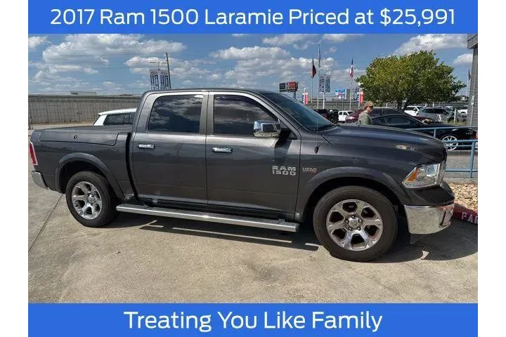 $25991 : Ram 1500 2017 4x2 Laramie 4d image 1