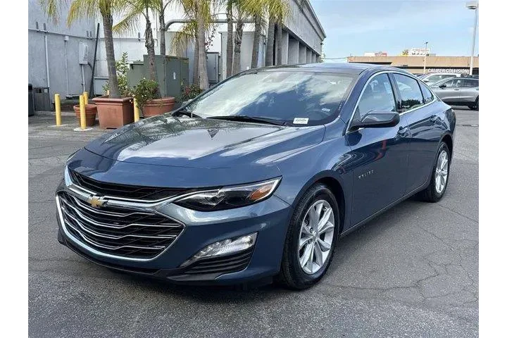 $19800 : Chevrolet Malibu 2025 LT 4dr image 7