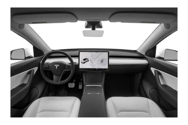 $26888 : Tesla Model Y 2021 AWD Long image 4