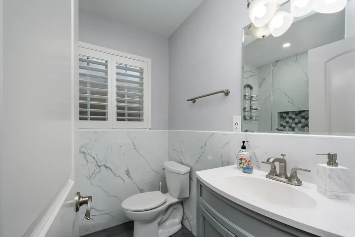 $4250 : RENTO CASA DE 3 RECÁMARAS image 2