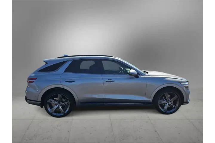 $38500 : Genesis GV70 2023 AWD 2.5T S image 9