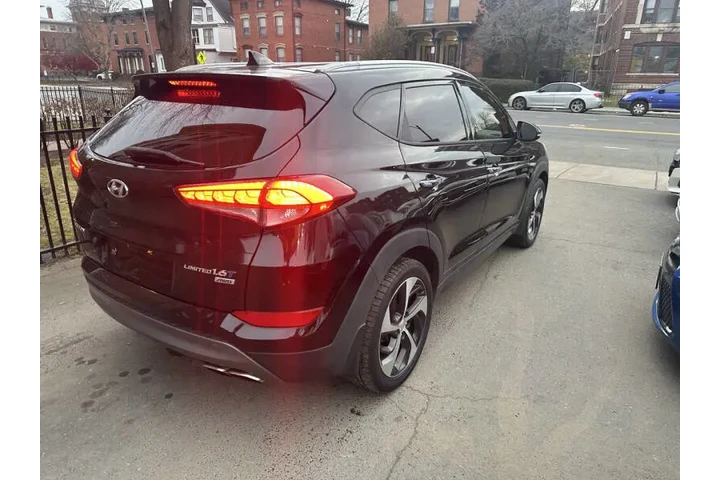 $9999 : 2016 Tucson Limited image 6