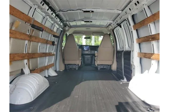 $15490 : Chevrolet Express 2019 2500 image 8