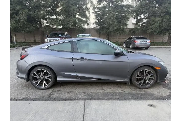 $16850 : Honda Civic 2019 Sport 2dr C image 6