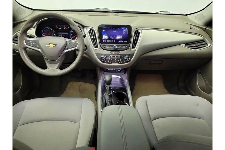 $18998 : Chevrolet Malibu 2022 LT 4dr image 9